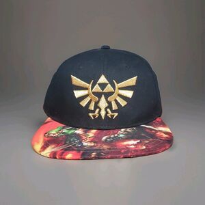 The Legend Of Zelda Snapback Hat Link Dragon 2017 Bioworld Merch OSFA Casual